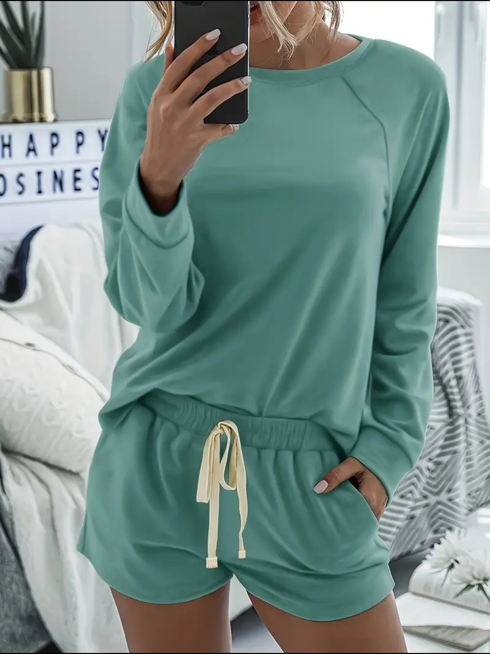 Cozy Mint Women's Pajama Set - Long Sleeve Top & Shorts